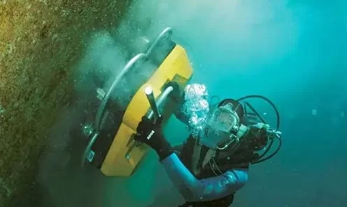 professional underwater hull inspection
